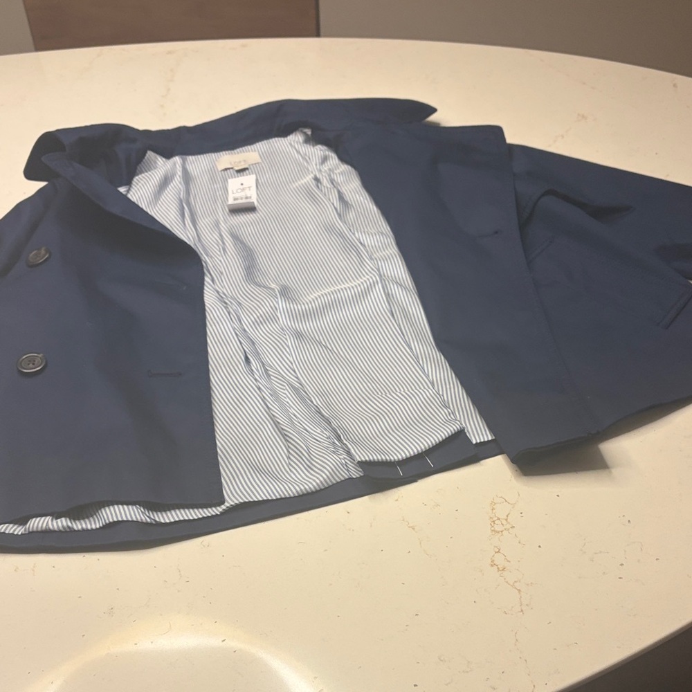 NWT XS LOFT  navy blue lightweight jacket with buttons  (not water proof)